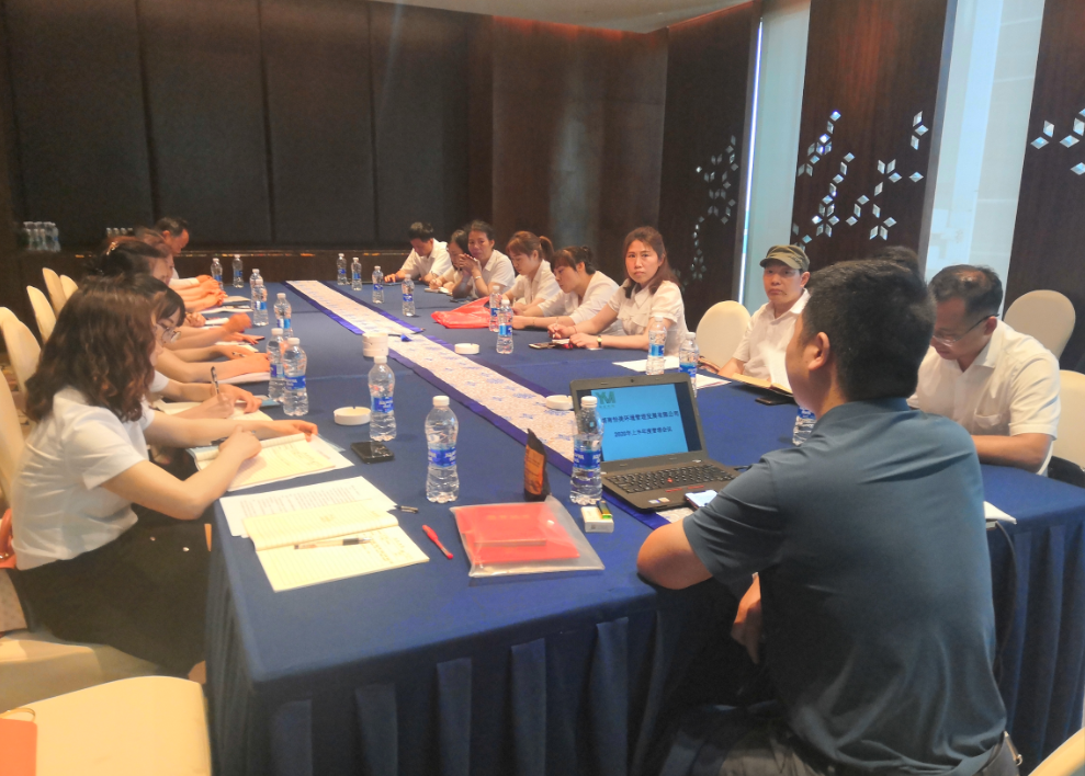 湖南怡美環境管理發展有限公司,湖南物業保潔服務，商場保潔,石材護理價格,市政環衛,駐場保潔